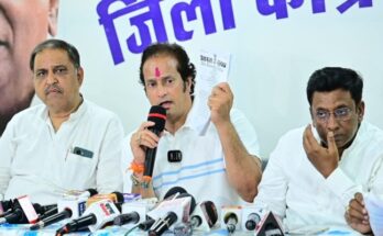 Congress's attack on toll plaza, preparations for agitation till Delhi