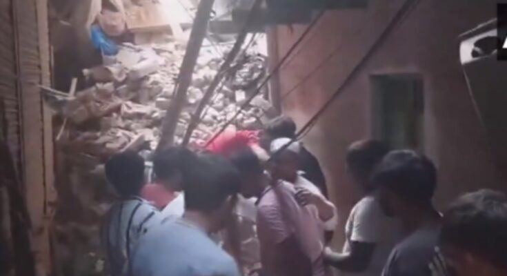 Major accident in the capital: Four-storey building collapsed, many people buried under the rubble