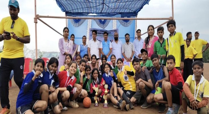 "Our daughters are no less than anyone" - Raipur students hoisted the flag in the state level dodge ball competition