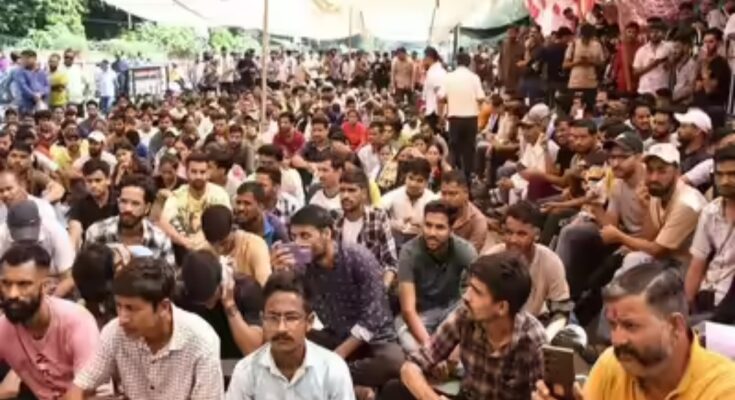 UKSSSC paper leak, Uttarakhand, Haridwar, mobile, investigation, SIT, Hakam Singh, Rahul Gandhi, Bobby Panwar, Suman, Sapiens School, youth protest, paper theft,