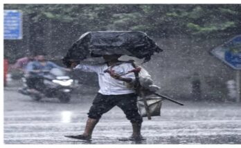 Delhi NCR rain, IMD yellow alert, Uttar Pradesh rainfall, Bihar flood deaths, Himachal rainfall, Uttarakhand weather, Varanasi record rain, Patna waterlogging, monsoon alert,