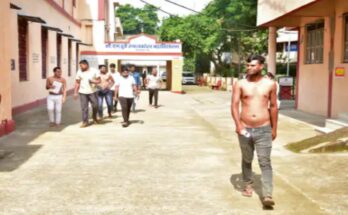 Ward boy-ayah recruitment exam admissions controversy: Those wearing brown T-shirts were stopped, some took the exam without shirts.