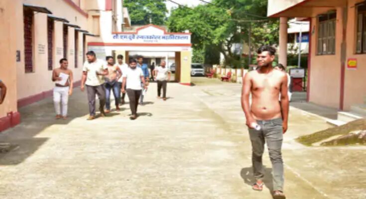 Ward boy-ayah recruitment exam admissions controversy: Those wearing brown T-shirts were stopped, some took the exam without shirts.