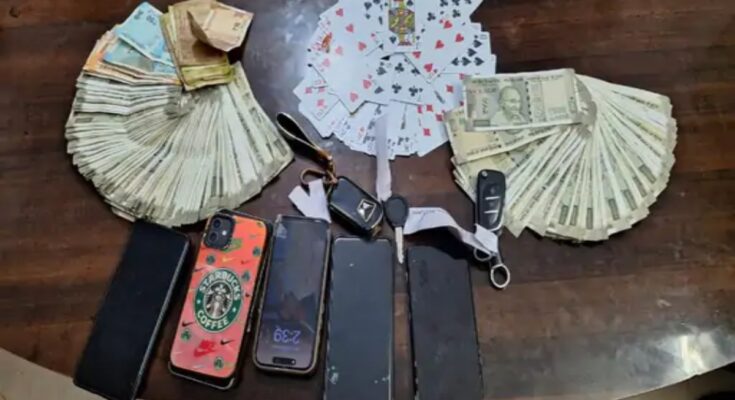 दिवाली पर दुर्ग पुलिस अलर्ट, 54 जुआरी गिरफ्तार: 20.61 लाख का माल जब्त