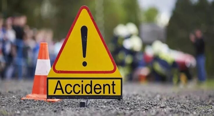 दीवाली पर पटाखे खरीदकर लौटते वक्त दर्दनाक सड़क हादसा, तीन युवक गंभीर घायल