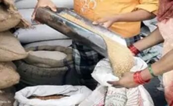 Ambikapur ration scam, Pawan Singh, Sunita Paikra, Farhan Siddiqui, Prince Jaiswal, Saif Ali, Mukesh Yadav, fair price ration shop, foodgrain embezzlement, Indian Penal Code 420, Essential Commodities Act, FIR registered, Ambikapur administration,