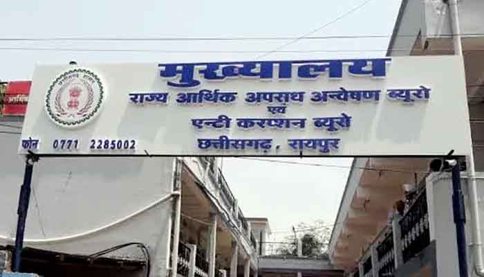 ACB-EOW raids homes of officials promoted from Patwari to RI, raids at 20 locations including Raipur-Bilaspur.