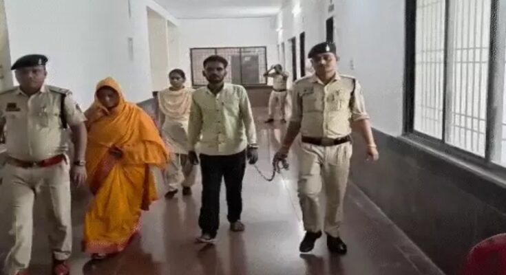 Wife murders husband with the help of her 15-year-younger lover: They fell in love on Instagram, then killed him with an axe.