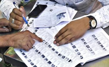 West Bengal, Election Commission, BLO notice, voter list revision, SIR process, booth level officers, rule violation, Bihar model, Kolkata, mobile linking, email ID, voter registration, form distribution, disciplinary action, transparency,