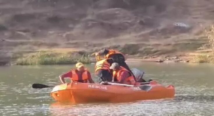 JEE student, missing, 48 hours, Indravati river, scooter found, digital note, failure, parents, Jagdalpur, Rai Gadh, South Africa, father, police search, divers, examination stress, mental health, teenager, alert, investigation,