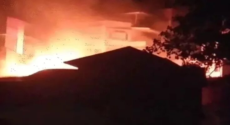 Massive fire in Arki market of Solan: 8 people missing, a child burned alive, 6 houses gutted.