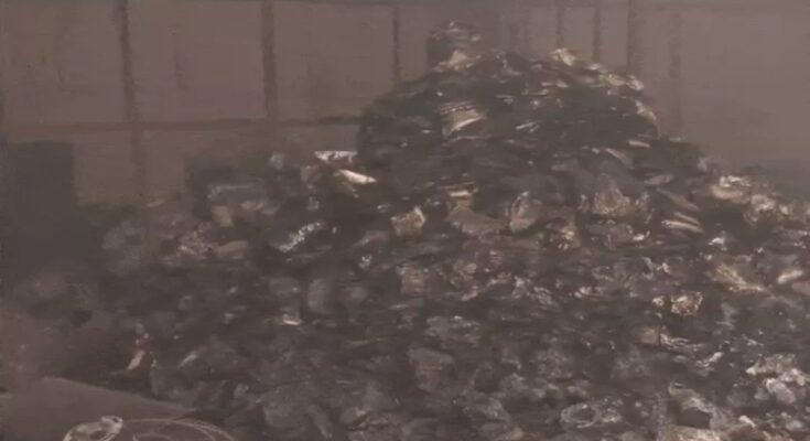 गोदामों में आग, 8 की मौत; कई मजदूर फंसे होने की आशंका