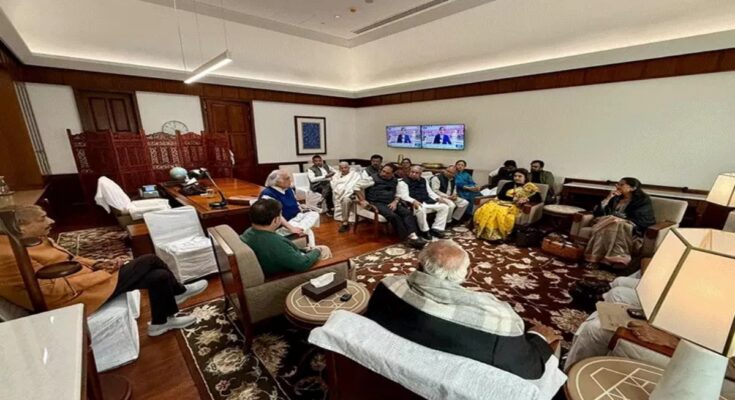 बजट सत्र का 7वां दिन- विपक्षी दलों की मीटिंग हुई: सदन की रणनीति बनाई, आज राज्यसभा में बोल सकते हैं पीएम मोदी